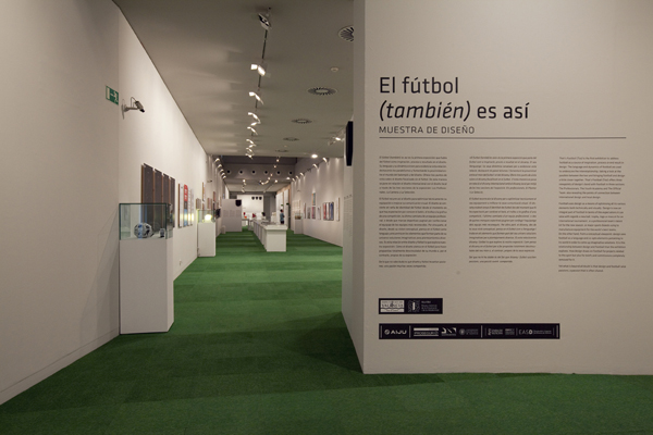 el fútbol también es así-
