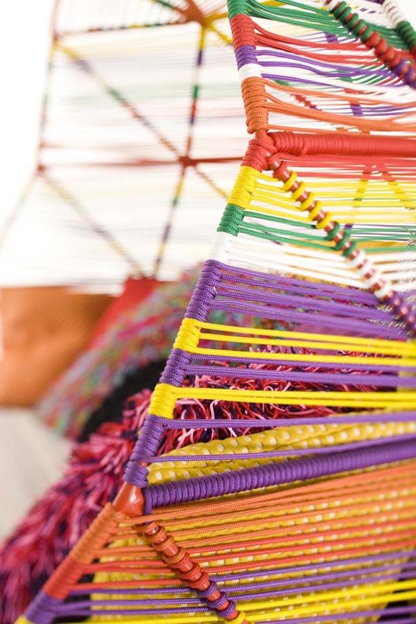 Detalle cama Cocoon, serie Tropicalia, Moroso, 2008.