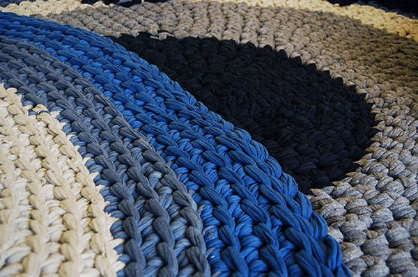Complementos textiles Knitted Army. Andrea Brena, 2012.