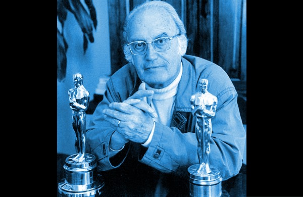 Gil Parrondo.