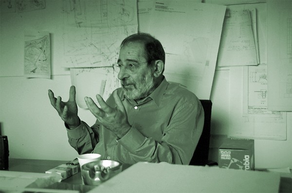 Álvaro Siza, fotografía de Sérgio Afonso.