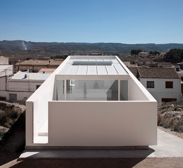 Casa en la ladera de un castillo-