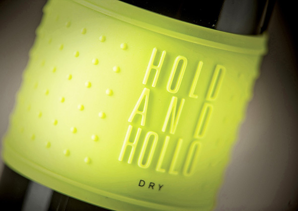 Hold And Hollo, 2012-