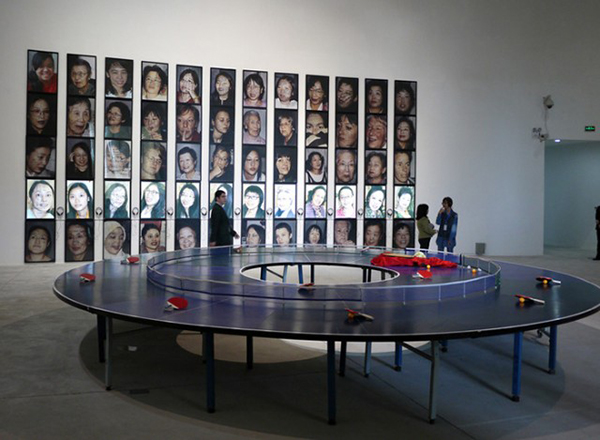 Ping-Pong Go Round, Lee Wen, Singapur, 1998-2015.