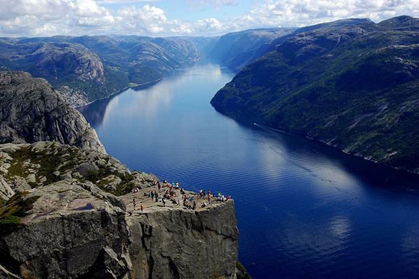Viewpoint in Pulpit Rock