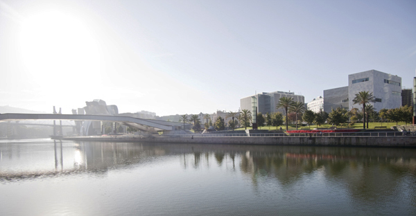 Paraninfo de la Universidad del País Vasco, por Álvaro Siza