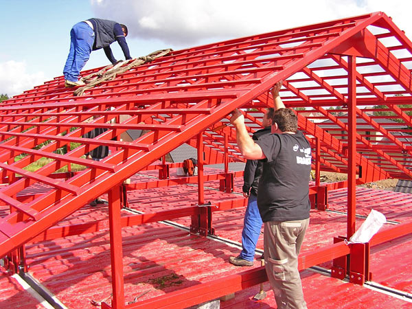 Instalación del tejado, Maison Container Lille, Patrick Partouche, 2010.