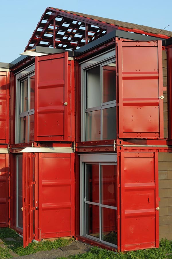 Ventanales, Maison Container Lille, Patrick Partouche, 2010.