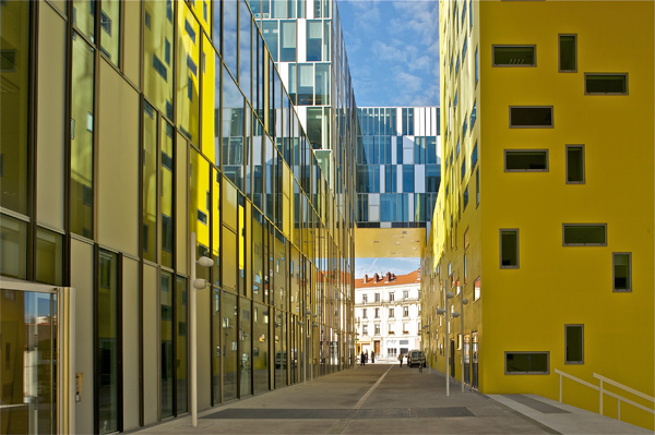 Ilôt Grüner, ciudad administrativa de Manuelle Gautrand 