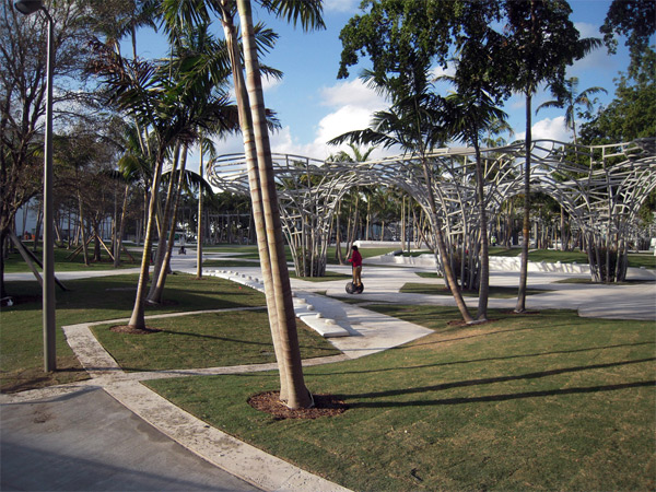 Miami Beach Soundscape, el jardín musical West 8