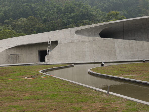 Centro de visitantes Sun Moon Lake de Norihiko Dan and Associates 