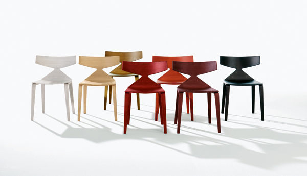 Saya chair-