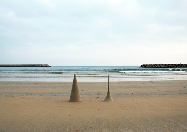 Sand vases-