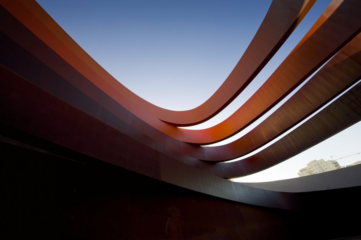 Museo del diseño en Holon, Ron Arad Architects. 