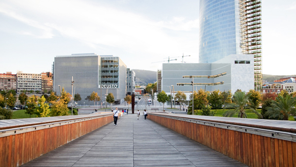 Álvaro Siza en Bilbao, Paraninfo de la Universidad del País Vasco (UPV)