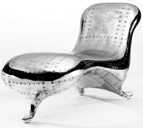 Marc-Newson-Lockheed-Lounge-chair.jpg