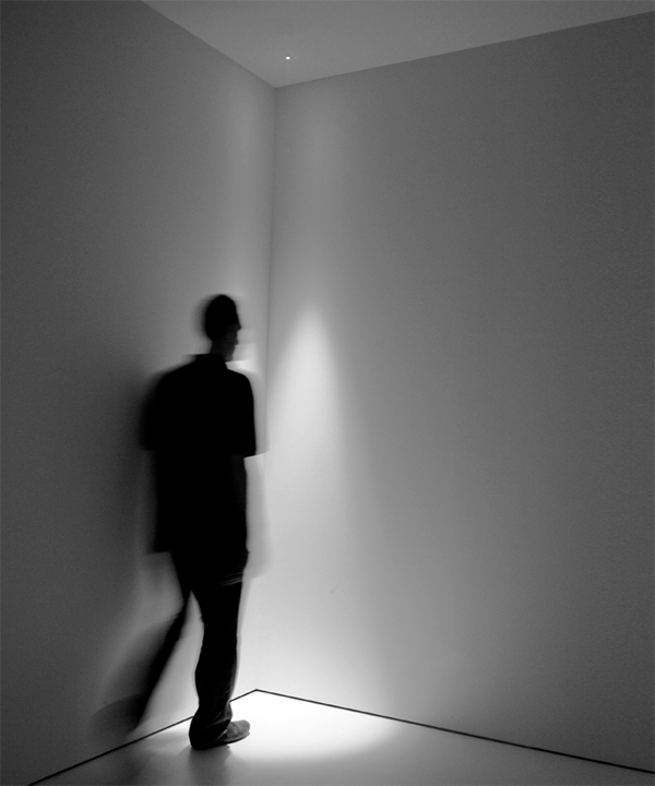 Nulla, la lámpara invisible de Davide Groppi