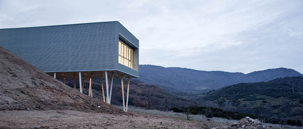 Colegio Mirador de BmasC Arquitectos, una escuela con vistas