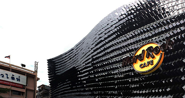 13_Hard_rock_facade_wood_luke_yeung.jpg