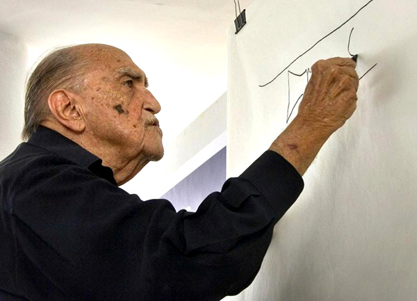 Muere Oscar Niemeyer: la vida es un soplo