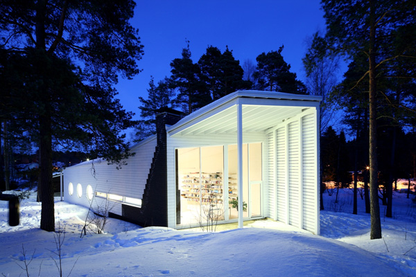 Apelle, una casa de madera en Finlandia, de Marco Casagrande