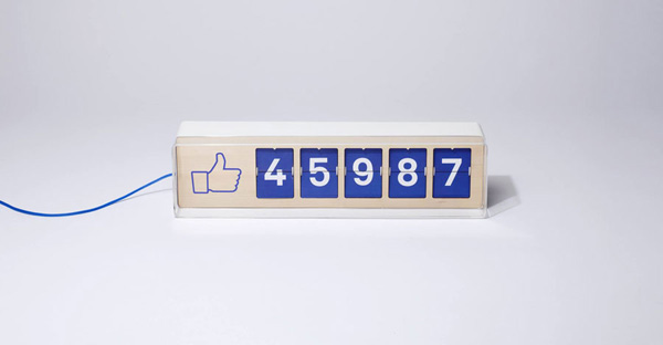 Facebook, el contador de likes de Smiirl