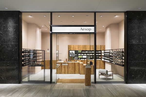 Torafu Architects, interiorismo para Aesop en Osaka