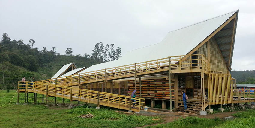 Arquitectura en proceso: Centro Indígena Kapaclajui