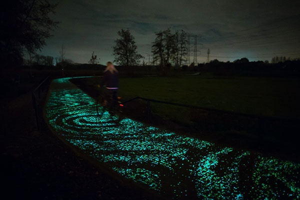 VanGogh-Roosegaarde por Daan Roosegaarde, 2014.