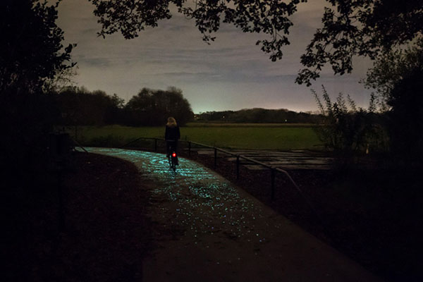 VanGogh-Roosegaarde por Daan Roosegaarde, 2014.