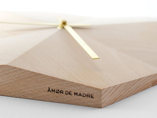 Do not disturb, reloj de Ernest Perera