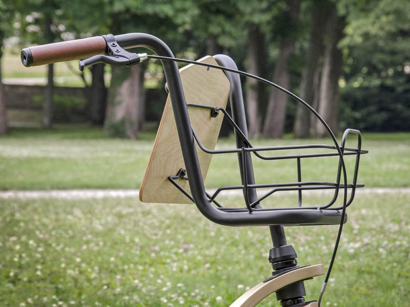 Noir Vif rescata la draisiana, antecesora de la bicicleta