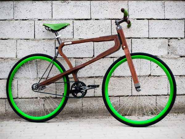 WooBi, la bicicleta de madera de Matteo Zugnoni