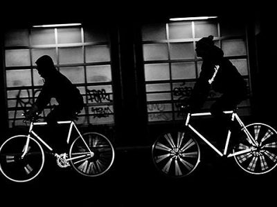 happarel-bicycles-lanza-una-linea-de-bicicletas-reflectantes-experimenta-01.jpg