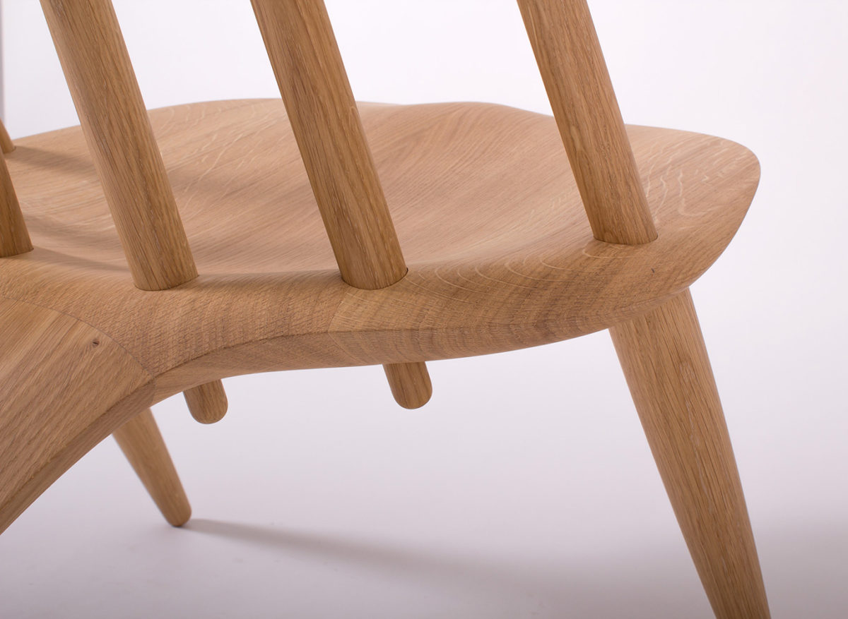 Manta Ray Chair, Inoda + Sveje reinterpreta la silla Windsor Chair