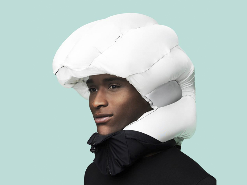 Cascos con airbag outlet