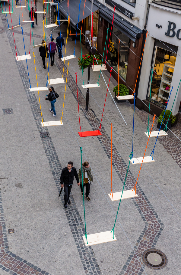Swings, Max Mertens. Luxemburgo, 2016