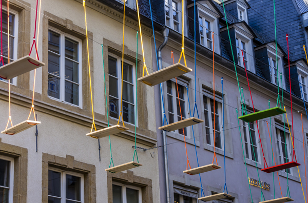 Swings, Max Mertens. Luxemburgo, 2016