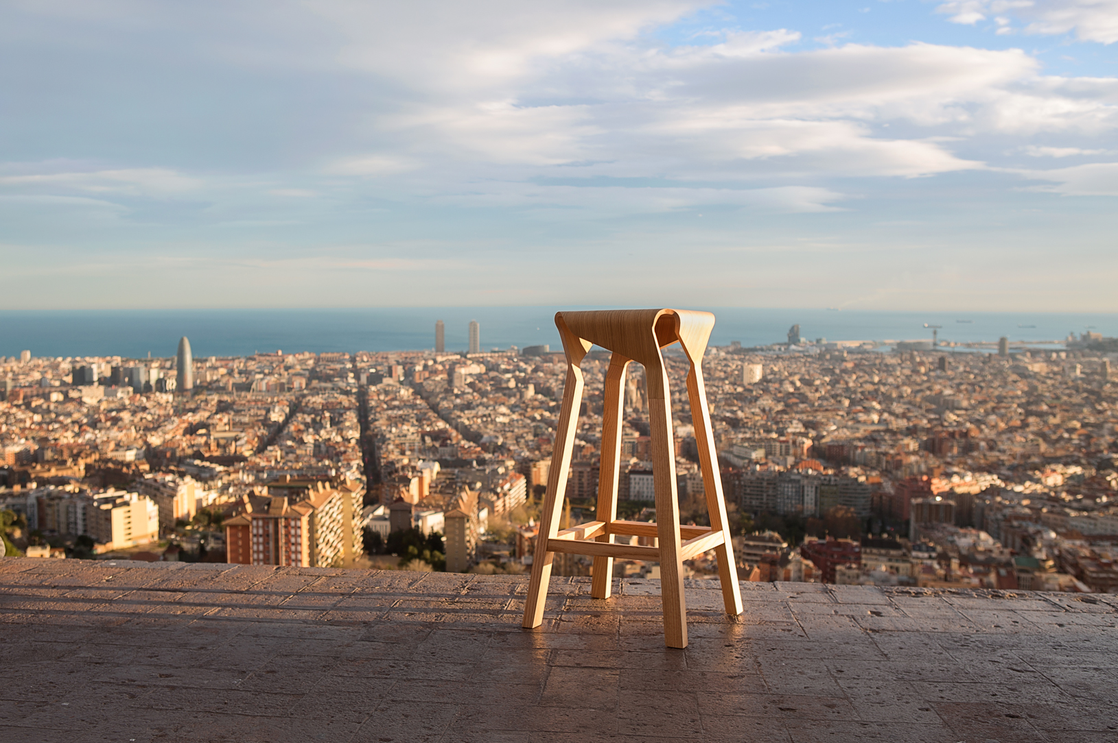 Taburete Naoshima, Emiliana Design Studio, Barcelona, 2016, © Xavier Padrós