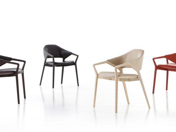 Silla Ico, de Ora-Ïto para Cassina, 2016.