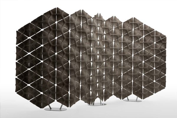 Scale, Benjamin Hubert (Layer Design), Woven Image, 2016.