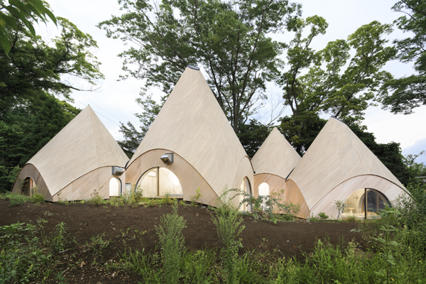 Centro de mayores Jikka, en Shizuoka, Japón. SUMA