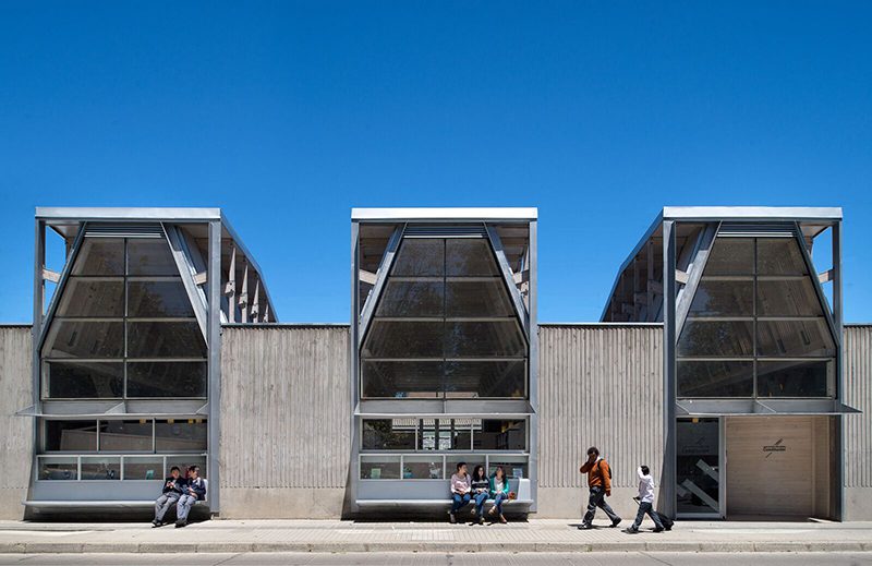 Biblioteca Municipal de Constitución, Chile. Sebastián Irarrazaval Arquitectos, 2016