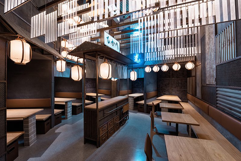 Hikari Yakitori Bar, Masquespacio, 2017 © Luis Beltran