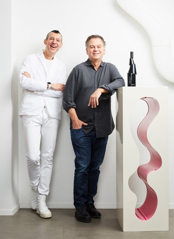 Decant, la botella de vino deconstruida de Karim Rashid