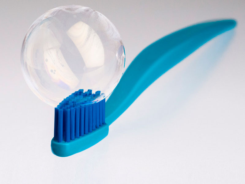 Biobrush, el cepillo de dientes biodegradable hecho de celulosa
