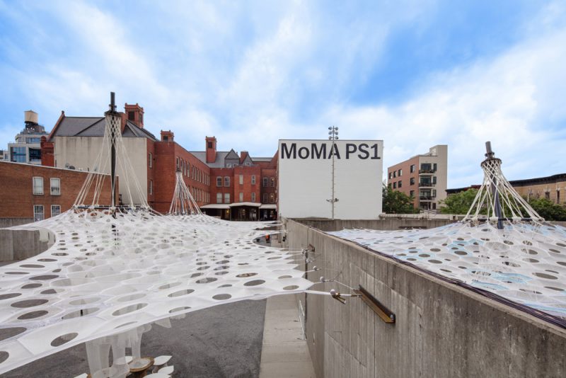 Lumen, de Jenny Sabin Studio, ganador del MoMA PS1 2017. Fotografía: Pablo Enriquez