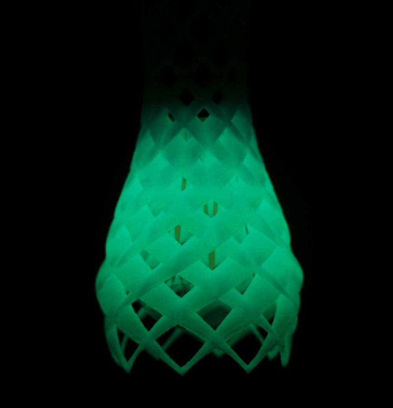 Ruche, impresión 3D en la colección de luminarias de Plumen y Hook Phanthasuporn