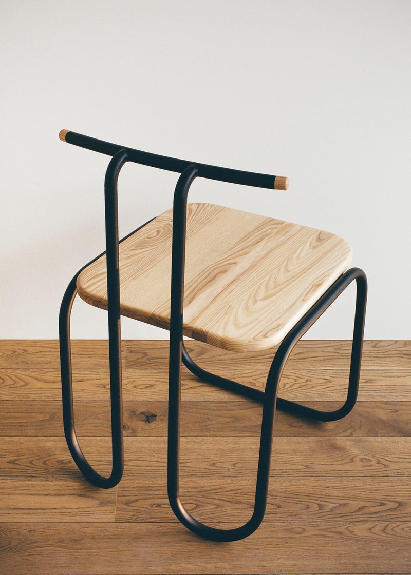 L01 - Chair, el diseño racional de Line Design Studio