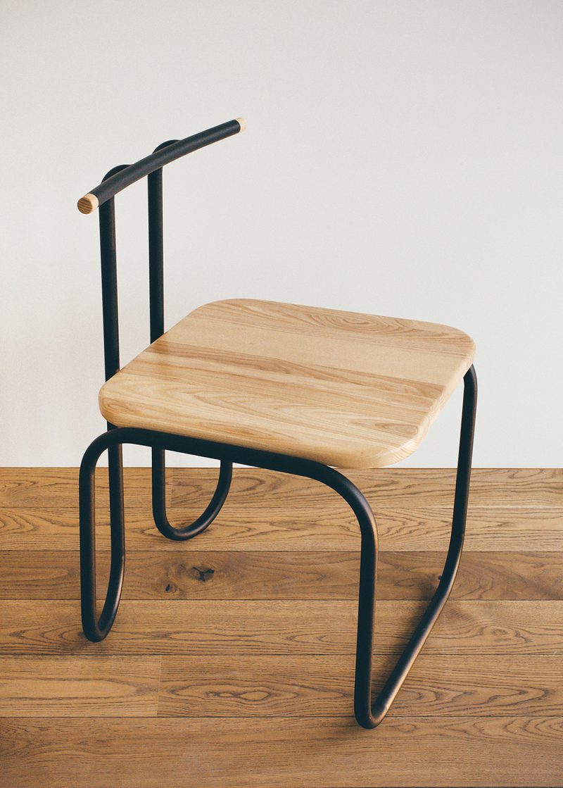 L01 - Chair, el diseño racional de Line Design Studio